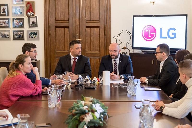 LG zainwestuje pod Wrocławiem ponad 320 mln zł